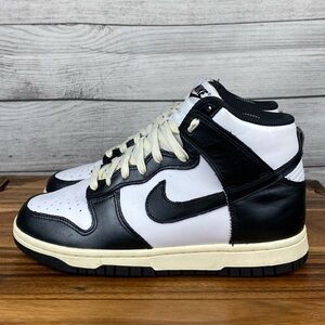 Nike Dunk High Vintage Black White Panda Sneaker DQ8581-100 Women’s Shoe Size 7